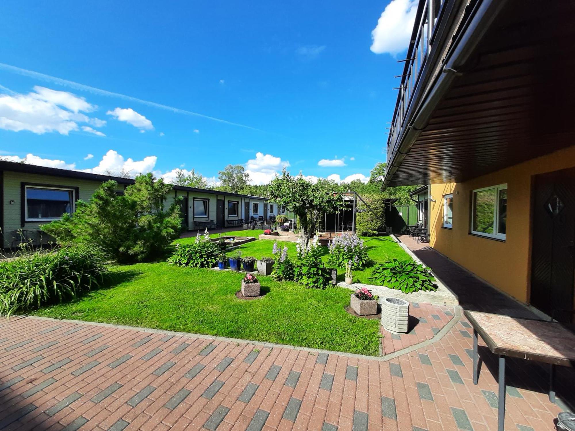 Guesthouse Maenniku Pärnu Eksteriør bilde