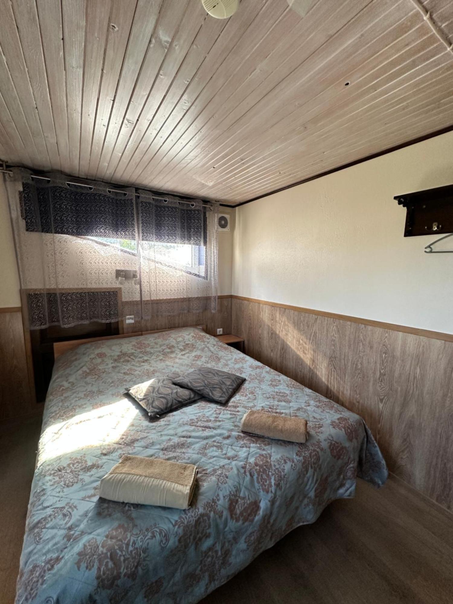 Guesthouse Maenniku Pärnu Eksteriør bilde