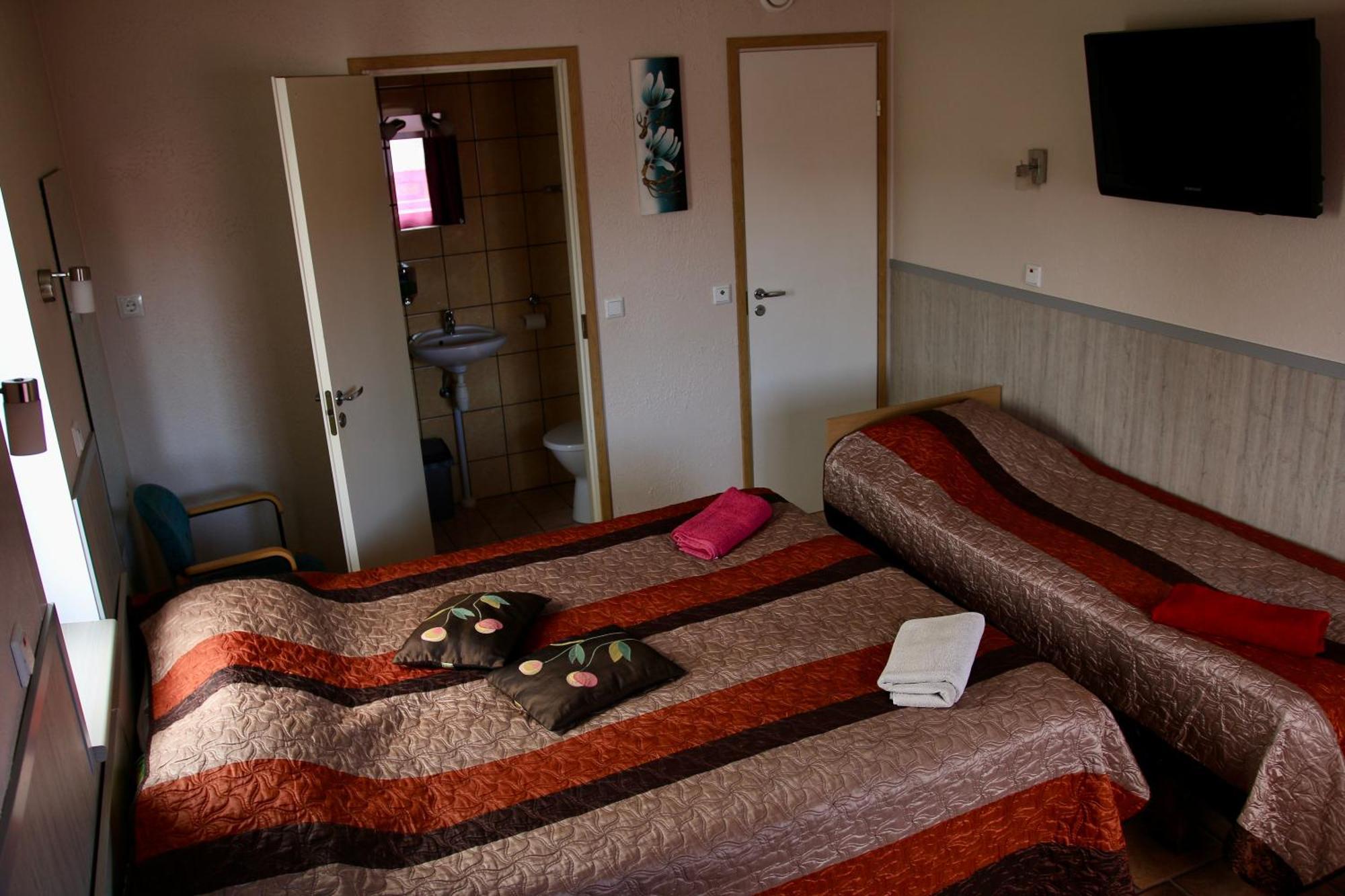 Guesthouse Maenniku Pärnu Eksteriør bilde