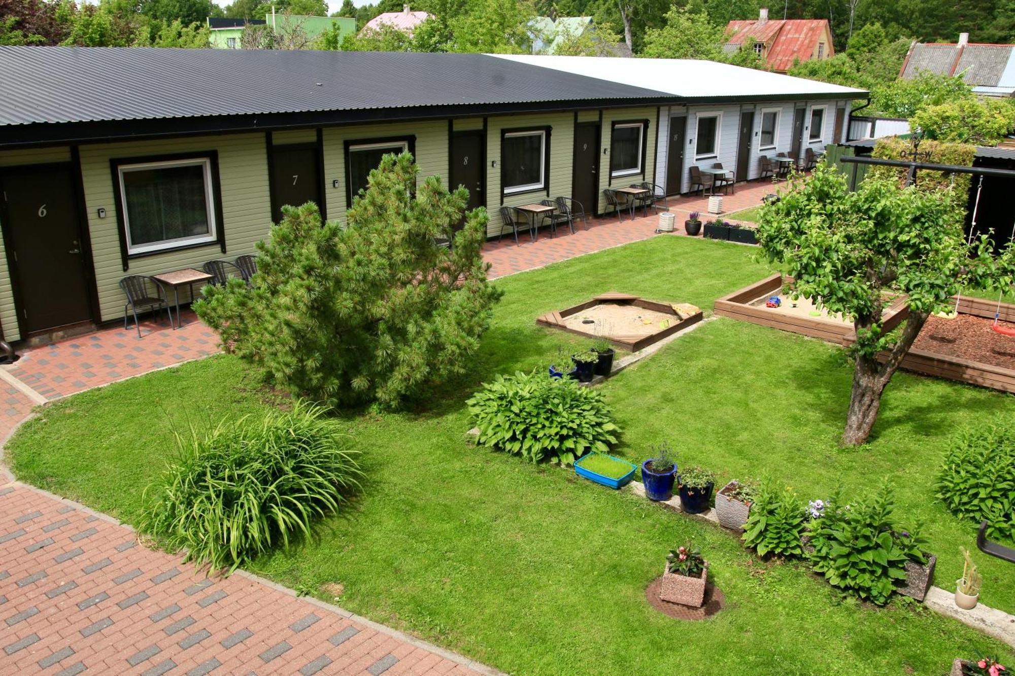 Guesthouse Maenniku Pärnu Eksteriør bilde