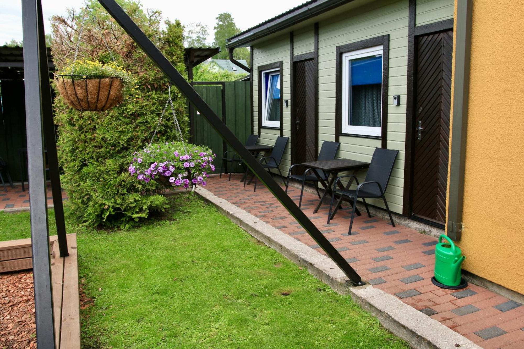 Guesthouse Maenniku Pärnu Eksteriør bilde
